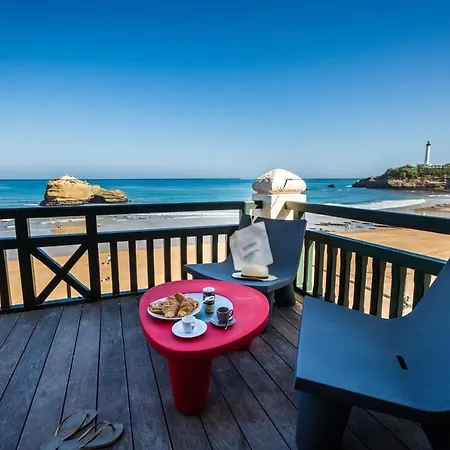 Sleeps 6 Pool Wifi * Biarritz