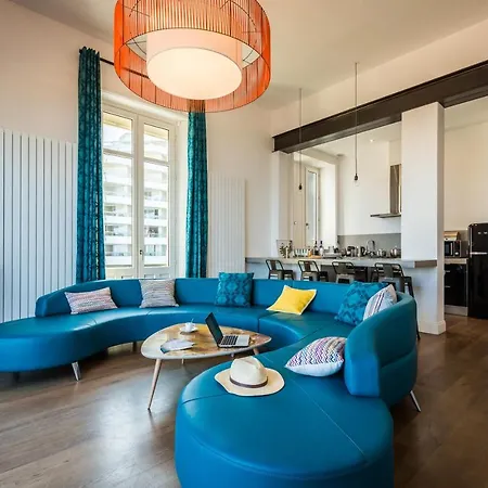 Sleeps 6 Pool Wifi Biarritz